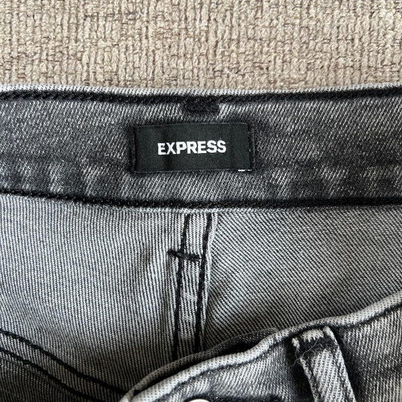 EXPRESS Super High Rise Denim Button Fly Slim Jeans - Picture 3 of 5